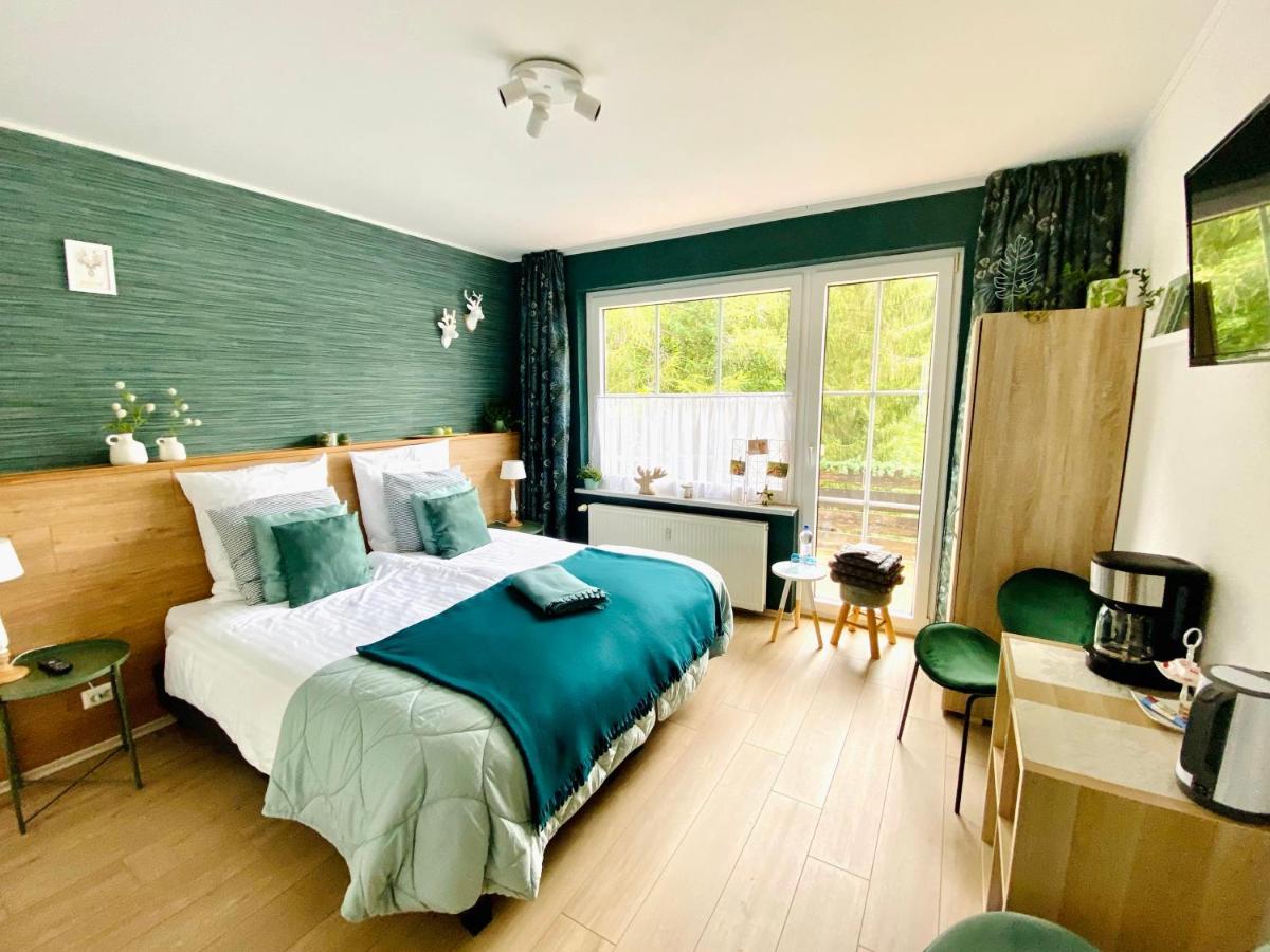 B&B Am Oker, Altenau, Harz Altenau  Exteriör bild